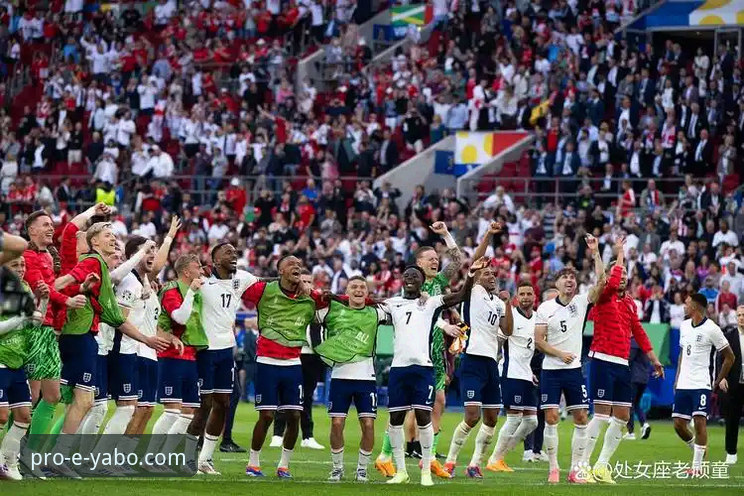 英格兰0-1负于日本深度分析：三狮军团传控困局与亚洲足球崛起新篇章